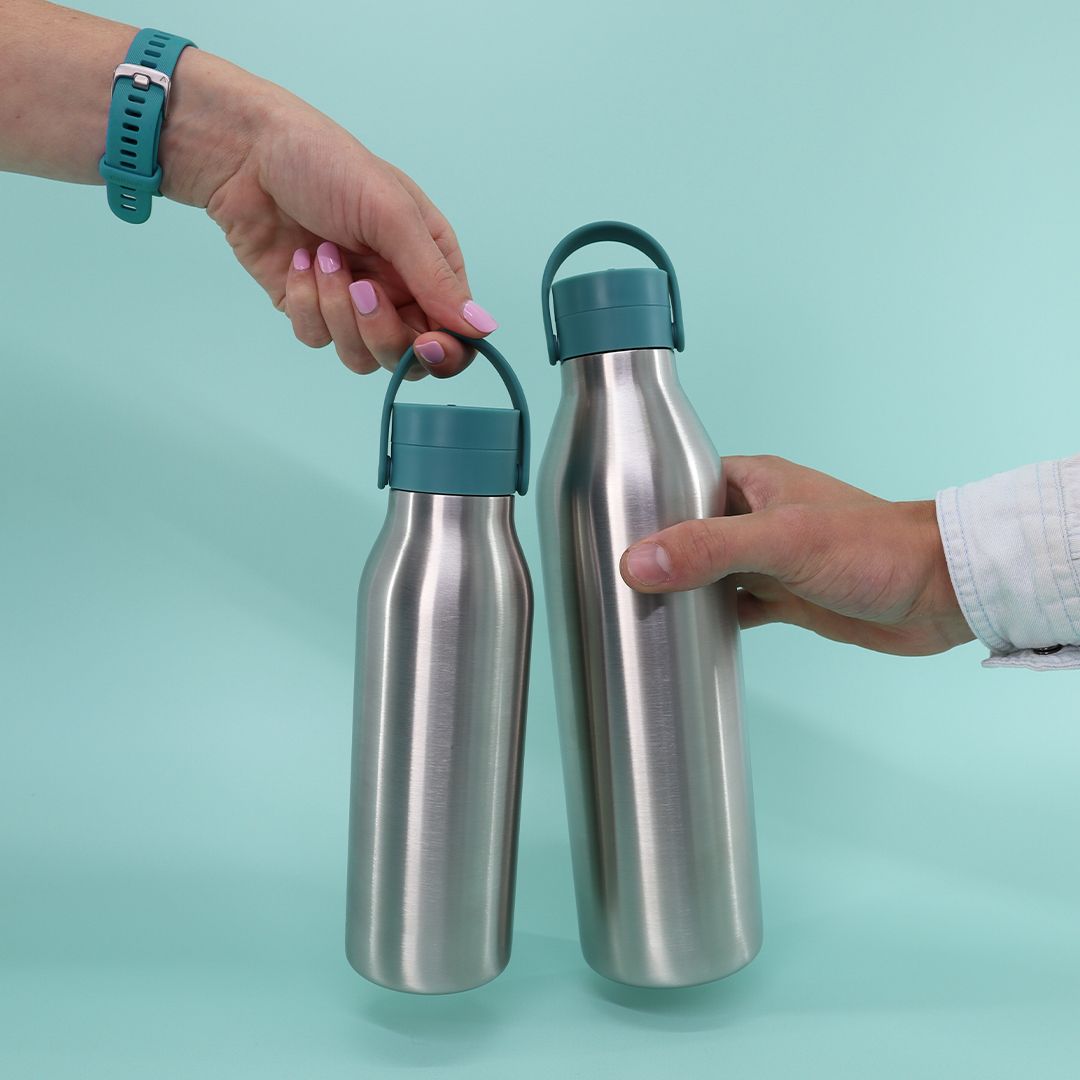 1l and 500ml aquamarine green reusable stainless steel water bottles